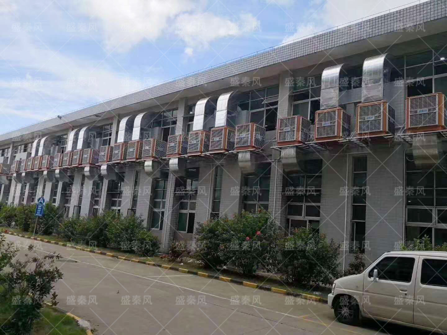 工廠通風降溫用什么設備？做車間降溫有哪些好處你了解嗎